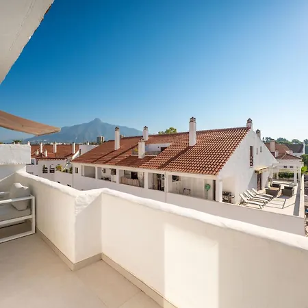 Modern & New Walk To Puerto Banus * Marbella