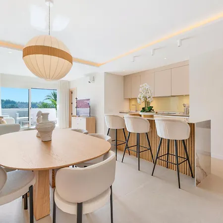 Modern & New Walk To Puerto Banus Daire Marbella
