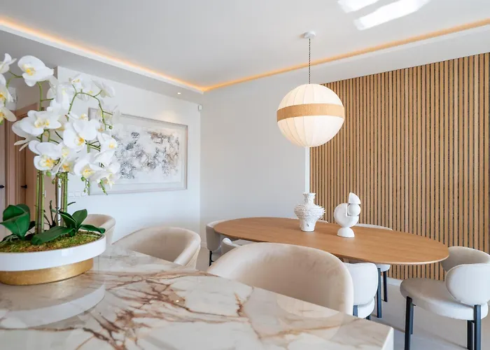 Modern & New Walk To Puerto Banus Apartment Marbella