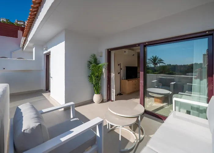 Modern & New Walk To Puerto Banus Apartment Marbella